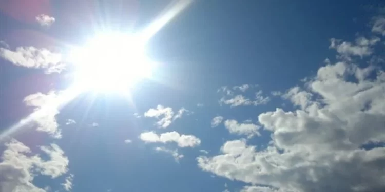 ШҚО-да күн жылынып, қар жауады