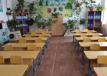 Семейдегі мектептерде орын саны жеткілікті — Даниал Ахметов