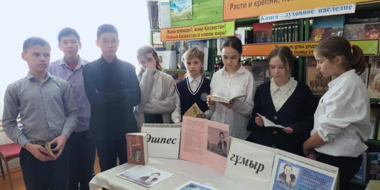 Аңызға айналған ақиық ақын