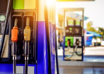 Қазақстан өзінің арзан отынымен басқа елдердің экономикасын өзінің ұлттық мүдделеріне нұқсан келтіре отырып, іс жүзінде субсидиялап отыр — Энергетика министрлігі