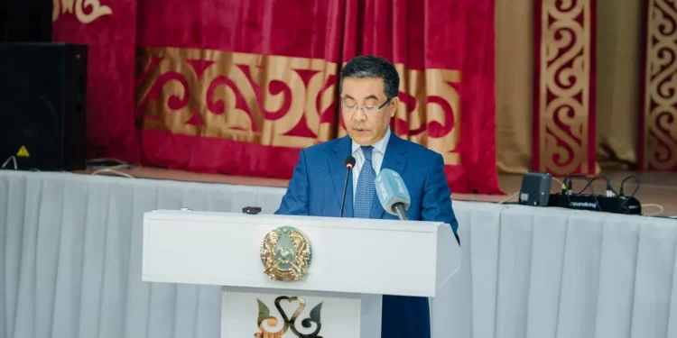 Абай облысының әкімі есептік кездесу өткізді