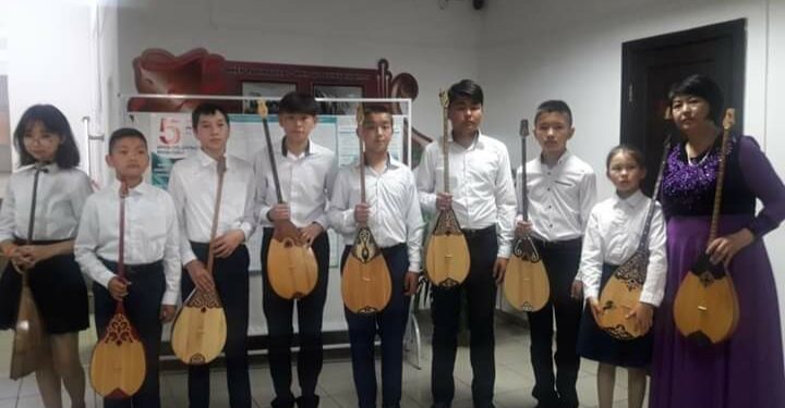 День домбры