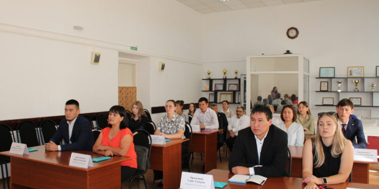 Аудандық жастар мәслихатының алғашқы сессиясы өтті