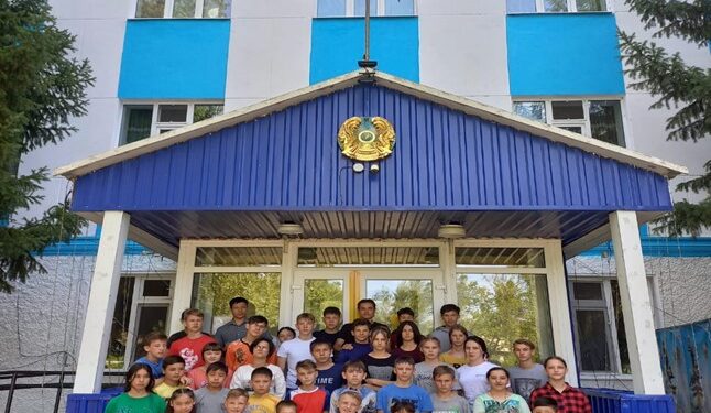 Защита материальных интересов детей, оставшихся без попечения родителей