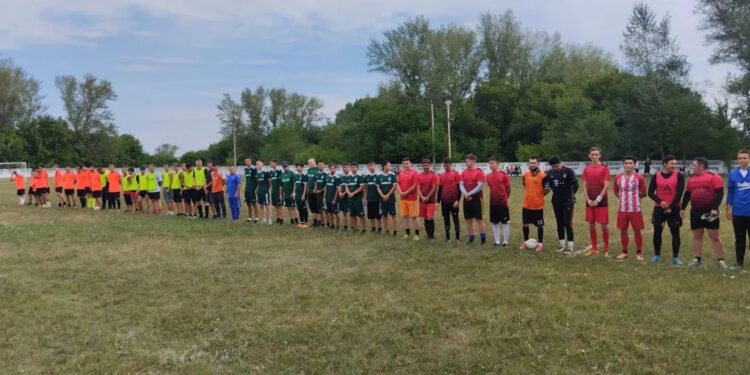 Начались зональные игры по футболу