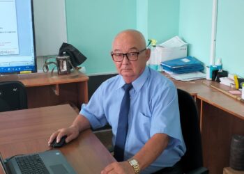 50 жылда 15 кәсіпті игерді