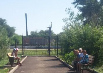 Земля богата историей