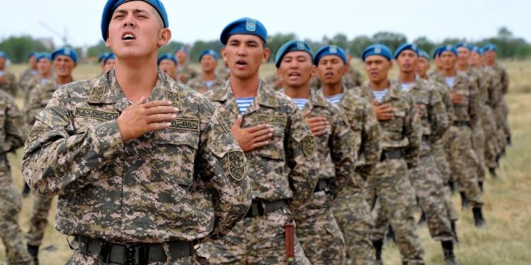 580 человек призовут из области Абай