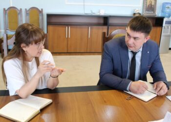 Жолдар жөнделіп, көшелер жарықтандырылады