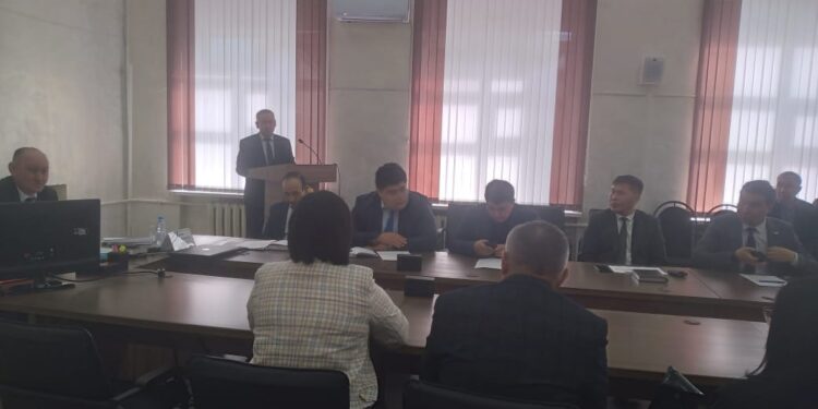 Поддержка многодетных и малообеспеченных семей