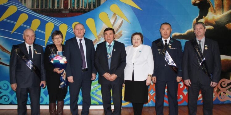 Присвоены звания «Почетный гражданин»