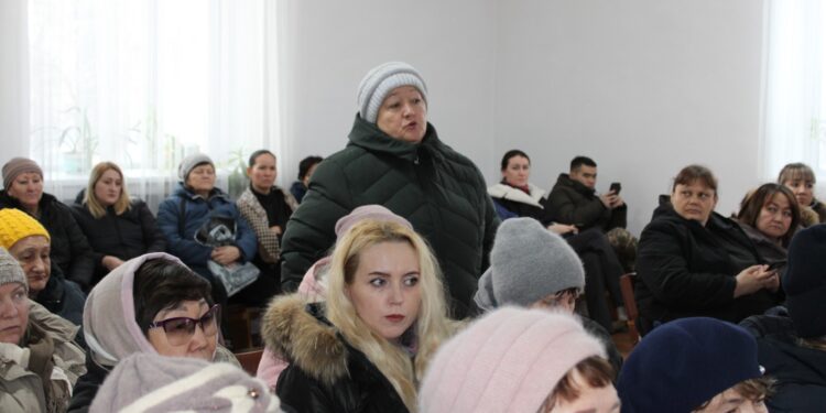 Диалог с сельчанами