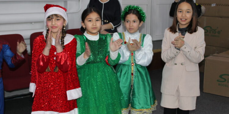 Традиционный праздник для детей