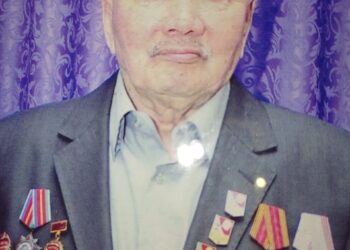 Чтить героев, беречь мир!