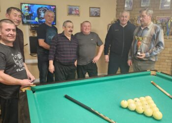 Бильярд объединяет