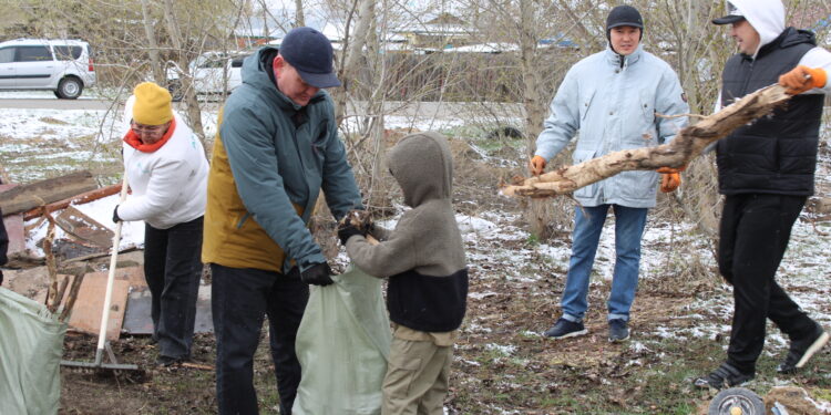 Субботники продолжаются