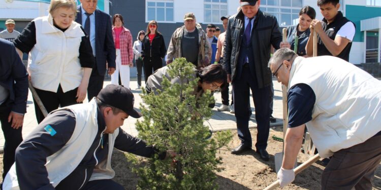 Аудан  ахуалымен танысты