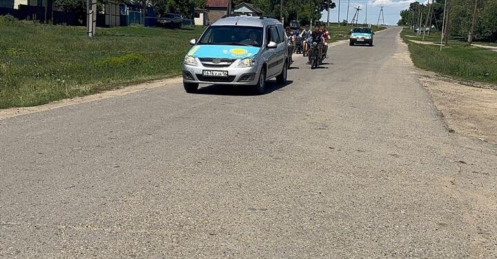 Автопробег ко Дню государственных символов РК