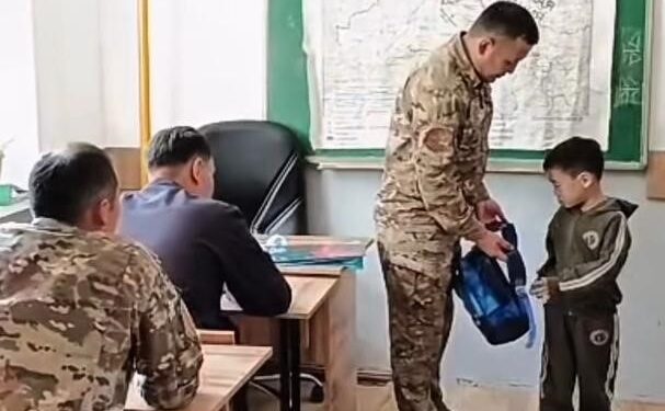 БАЛАЛАРҒА ҚУАНЫШ СЫЙЛАДЫ