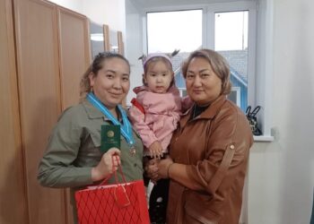 Подвески «Күміс алқа» –  признание материнского труда