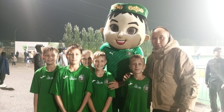 ВСТРЕЧА С ЛЕГЕНДАРНОЙ КОМАНДОЙ «ЕЛІМАЙ»