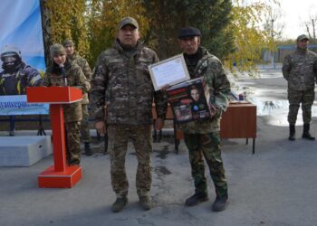 СИЛЬНЫЕ ДУХОМ