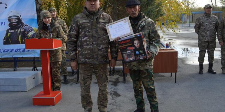 СИЛЬНЫЕ ДУХОМ