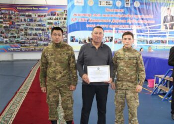 Памяти Дархана Кинаятова:  ринг, единство и память