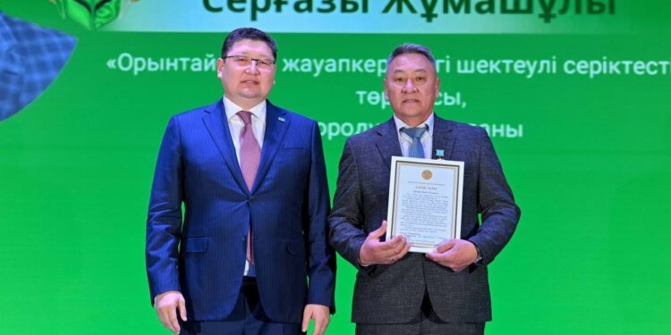 ҚАЙЫРЫМДЫЛЫҒЫ МЕН ЕҢБЕГІ ЕЛГЕ ҮЛГІ