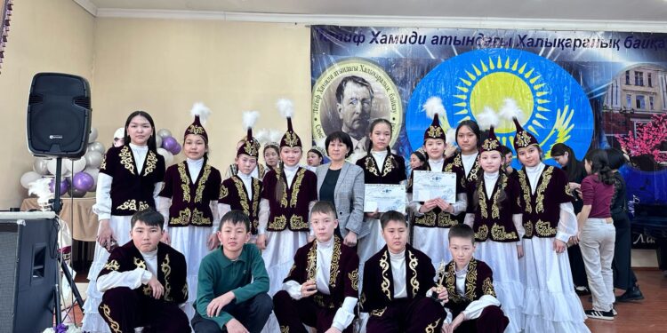 Ансамбль домбристов «Шалқыма» —  школа искусства, дружбы и вдохновения